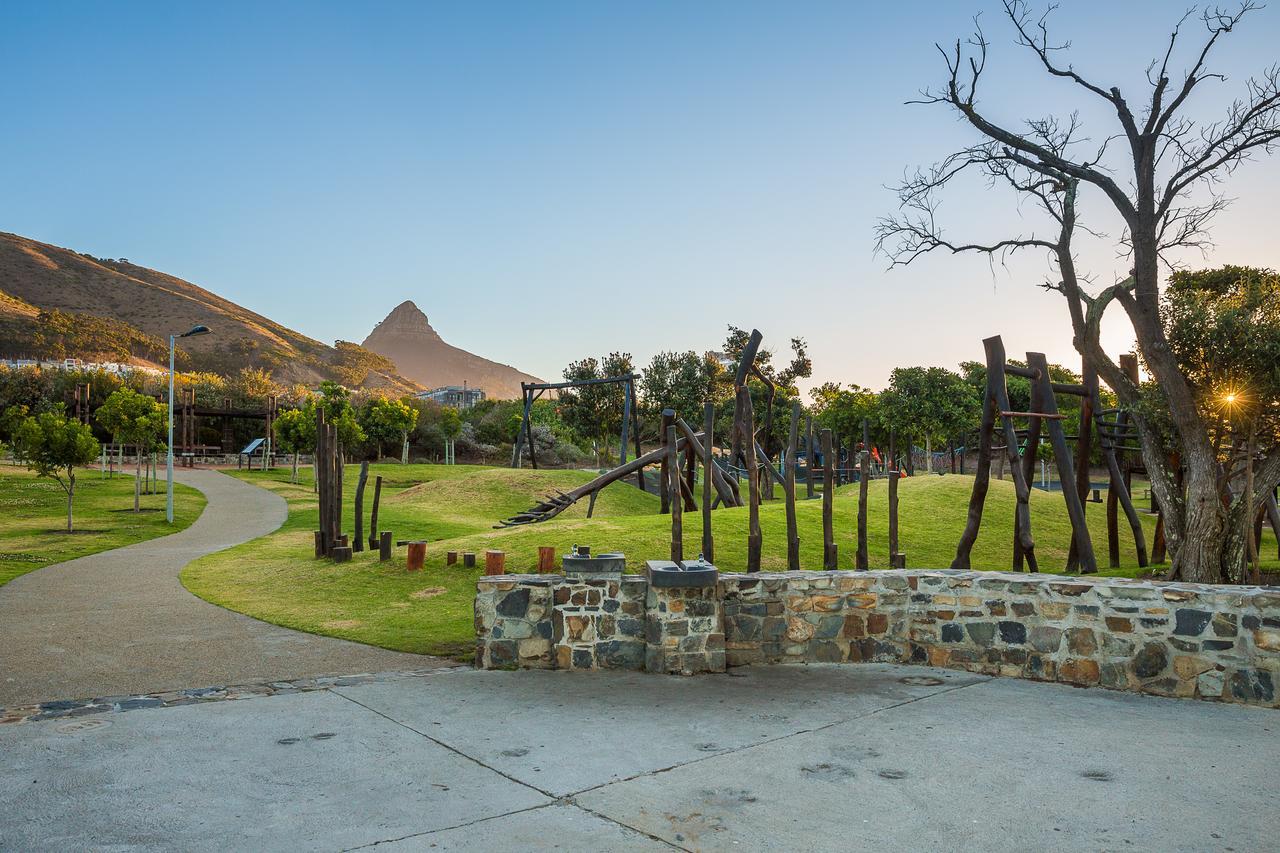The Odyssee 409 Kaapstad Buitenkant foto