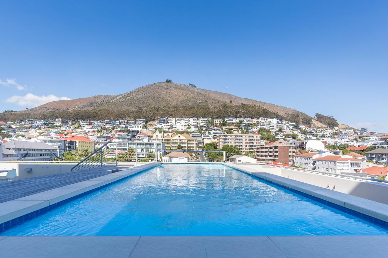 The Odyssee 409 Kaapstad Buitenkant foto
